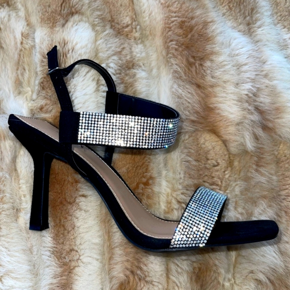 Qupid sparkle heels